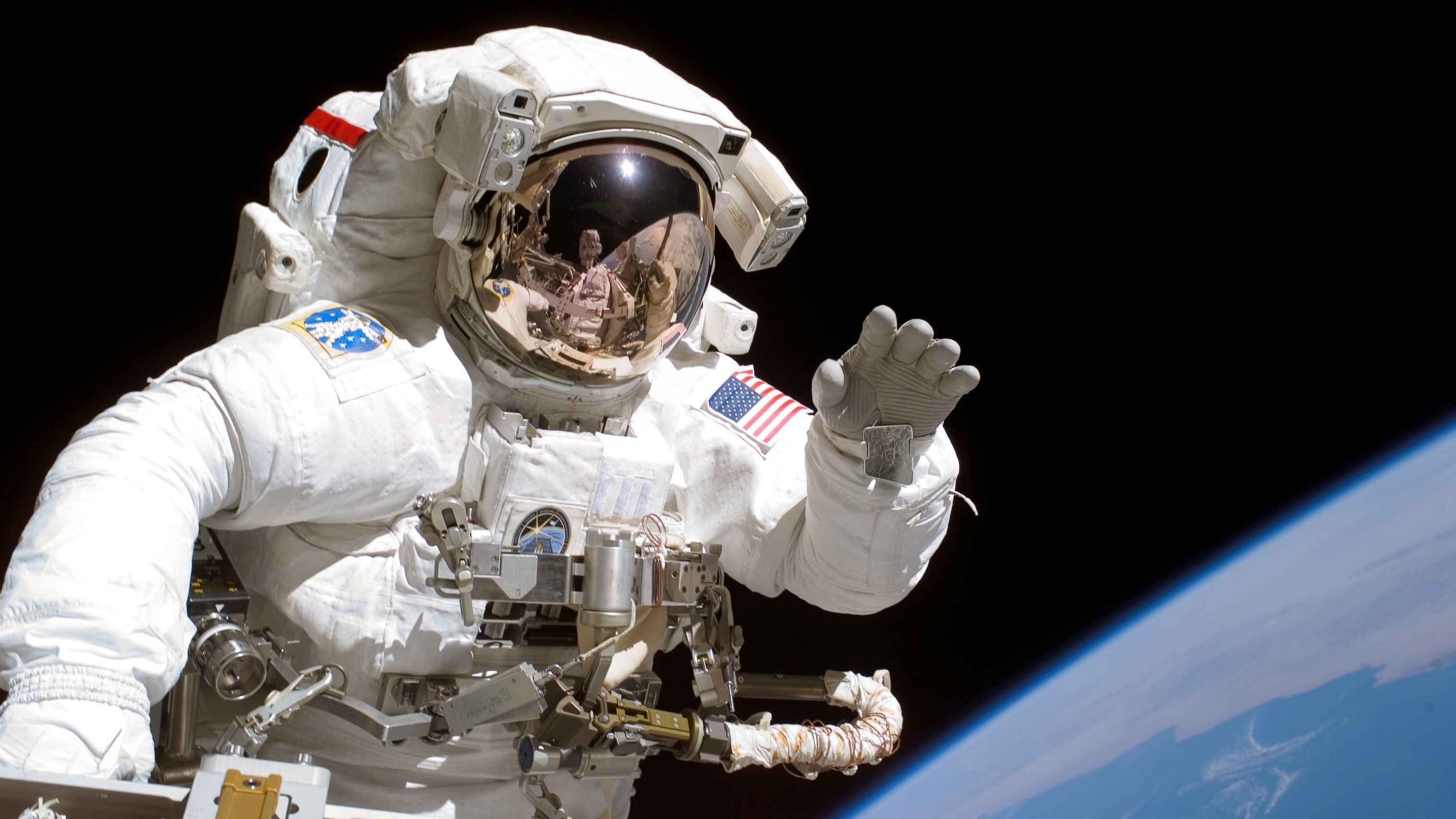 A NASA űrhajósok lézeres szemműtéte mindenkinek elérhető | kotottpalyan.hu