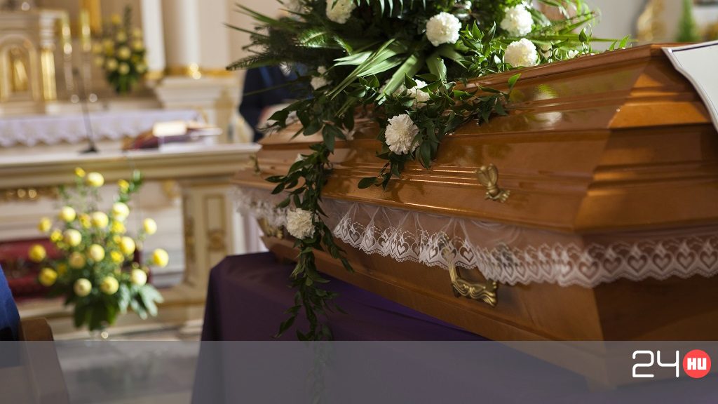 Lassan a temetés is luxus lesz Magyarországon: mutatjuk a végleteket