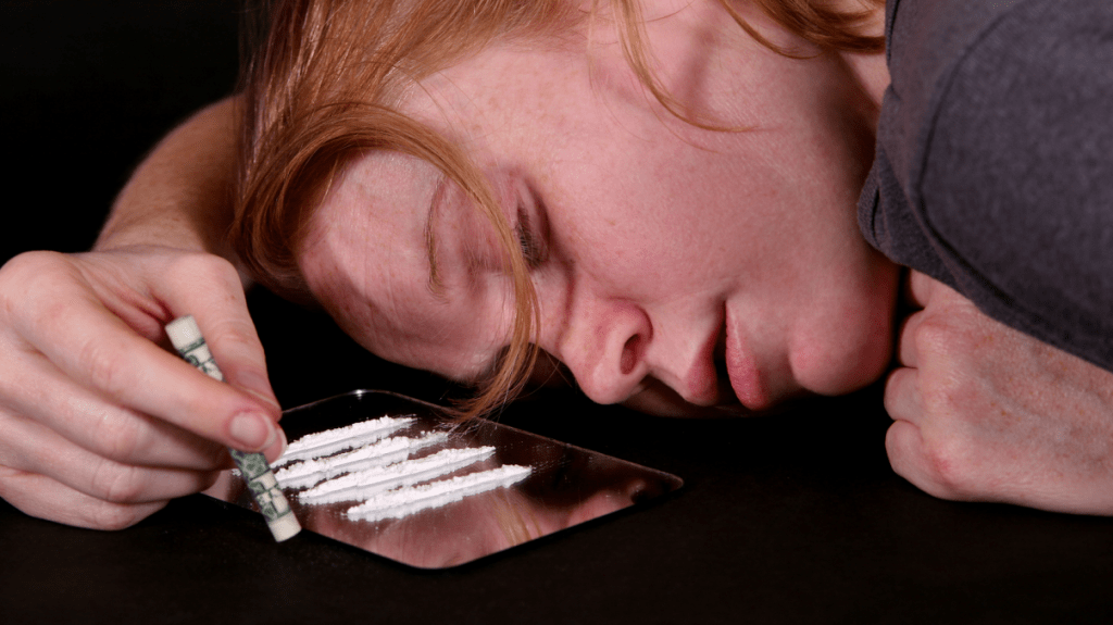 A drog használatakor fellépő tünetek, ismertető jegyek