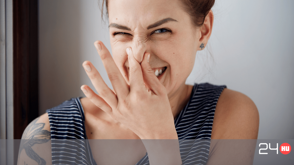 mitől kellemetlen szaga van a szájnak