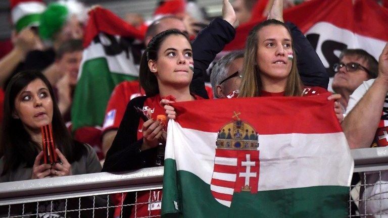 Hungary's fans cheer their team during the group D match of the Men's 2018 EHF European Handball Championship between Denmark and Hungary in Varadzin, Croatia on January 13, 2018.   / AFP PHOTO / ATTILA KISBENEDEK