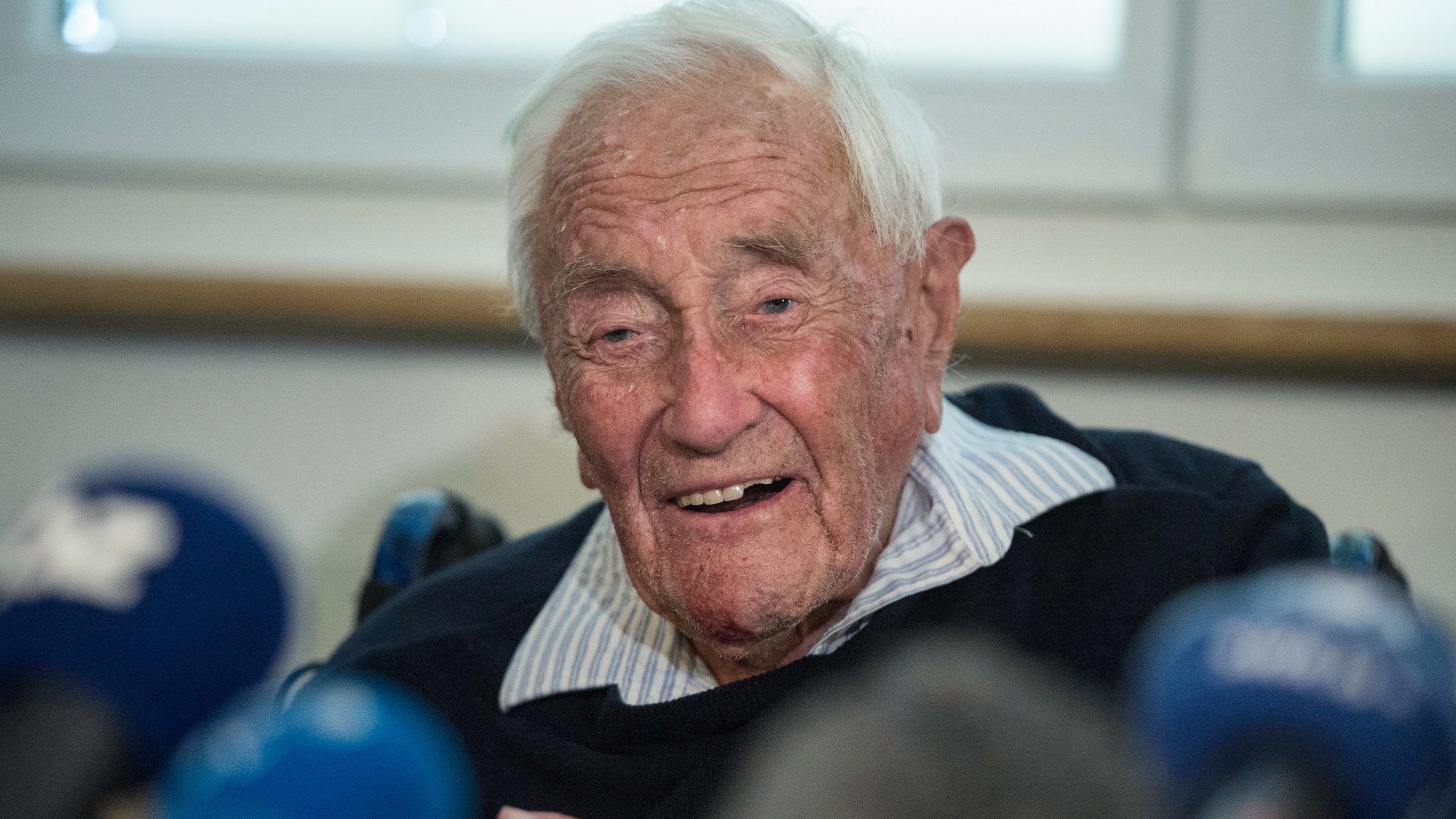 Halálba segítették Svájcban a 104 éves ausztrál tudóst ...