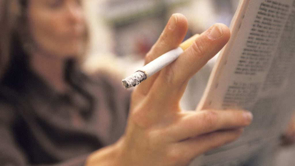 dohányzásellenes törvények 2021 a dohányzás kódolása a Volgában