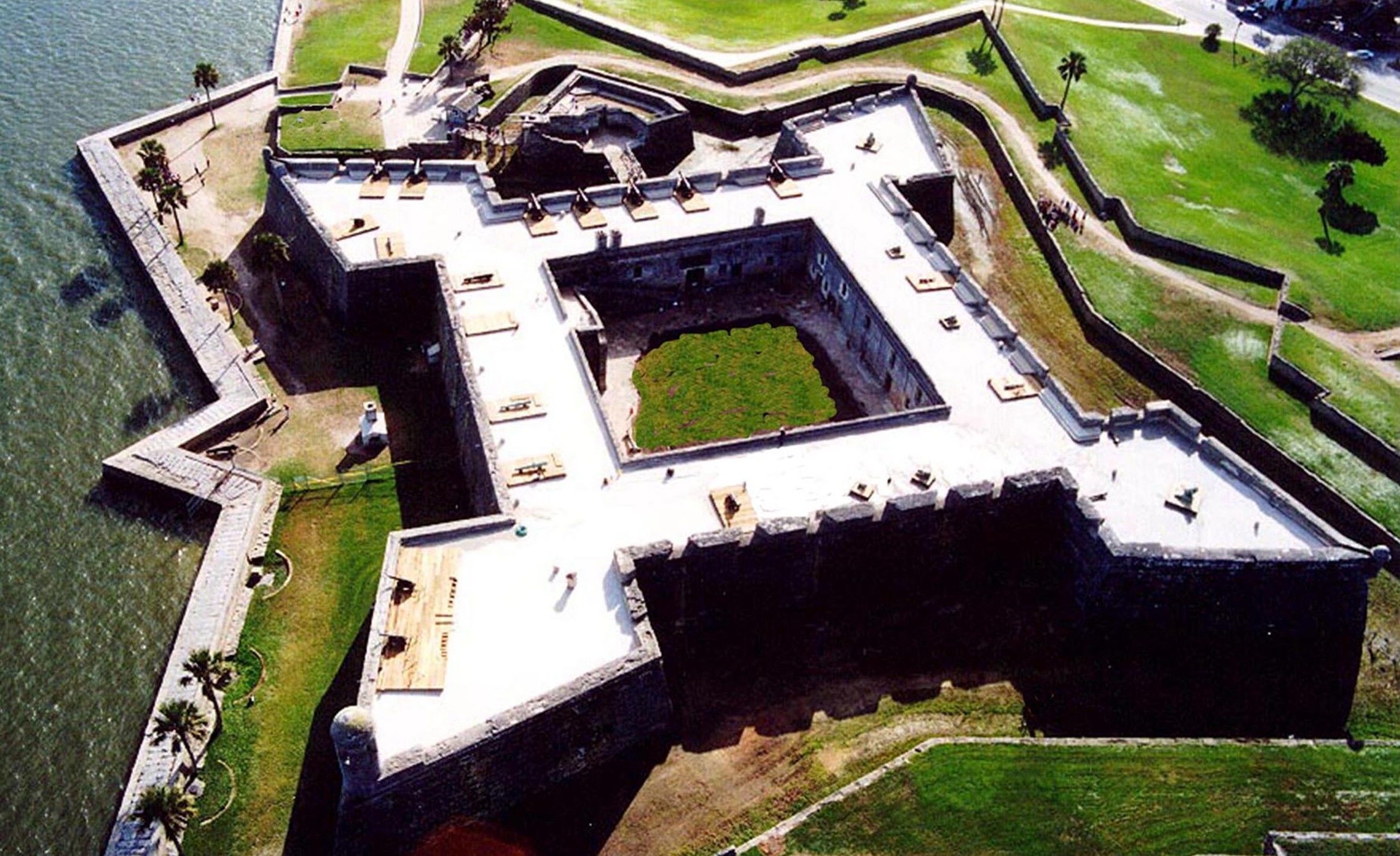 Ősi templomokra bukkantak az észak-ír Navan-erődben | National Geographic